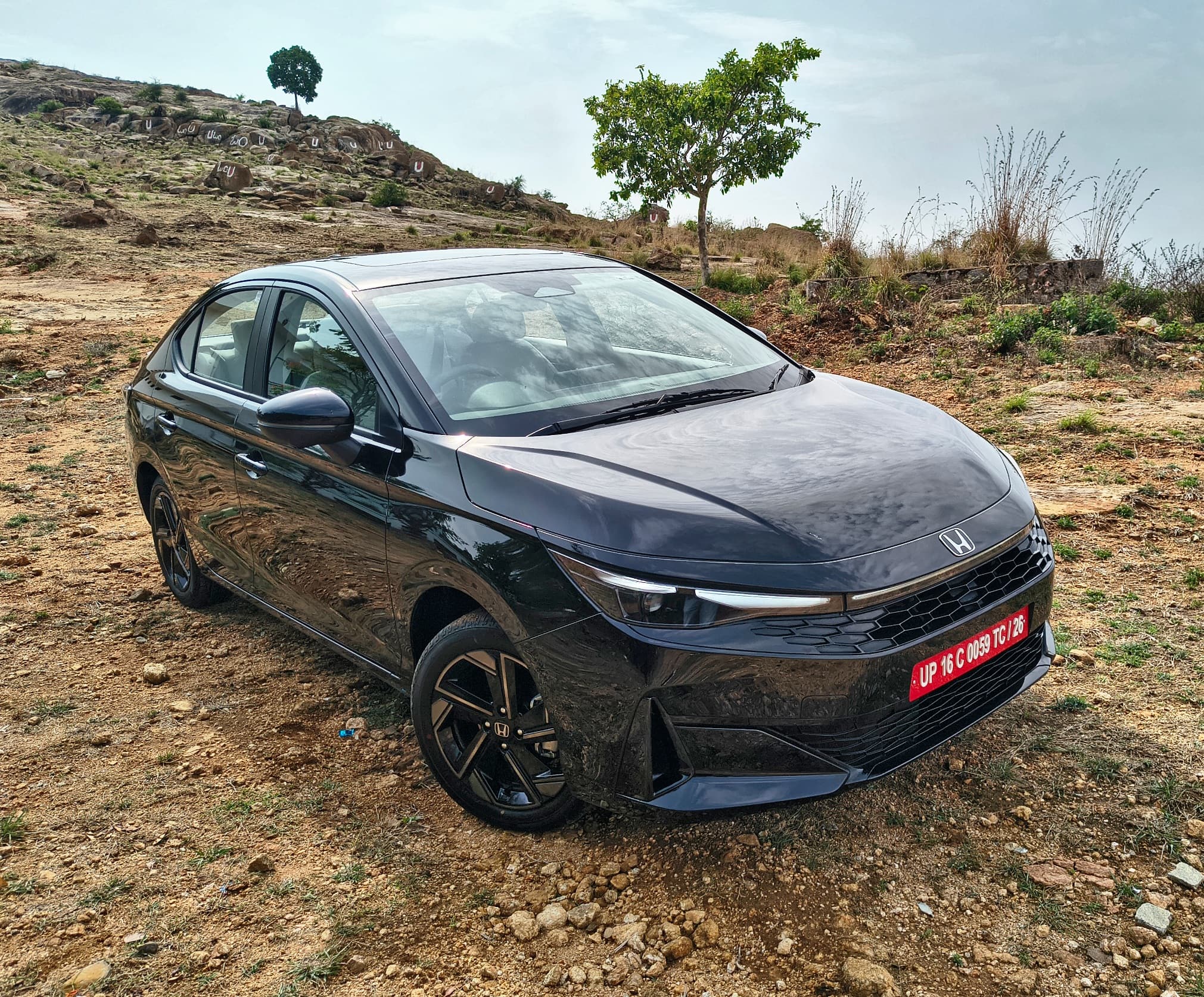 New Honda City Facelift Hybrid Review And Real Mileage