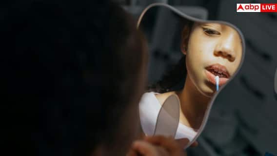 Oral Health: बार-बार सूज रहे मसूड़े या खराब रहती है ओरल हेल्थ तो न करें नजरअंदाज, हो सकती हैं बांझपन की शिकार Oral Health: बार-बार सूज रहे मसूड़े या खराब रहती है ओरल हेल्थ तो न करें नजरअंदाज, हो सकती हैं बांझपन की शिकार