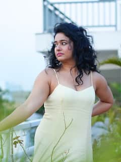 Poonam Bajwa PHOTO: સાઉથ એક્ટ્રેસ પૂનમ બાજવાની ક્યૂટ સ્માઈલ પર ફિદા થયા ફેન્સ