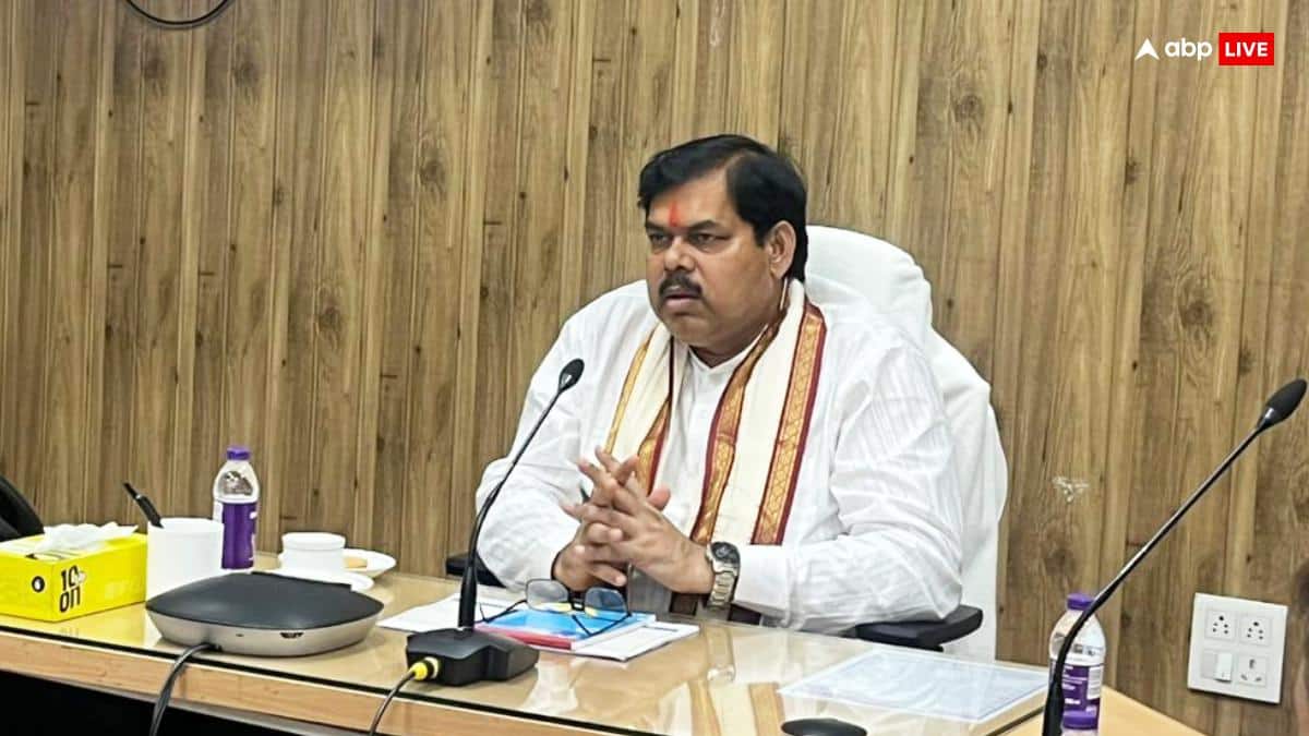 Bihar Teacher News: बिहार के सरकारी शिक्षक ध्यान दें! शिक्षा मंत्री मिथिलेश तिवारी की पहल पर मिली बड़ी राहत