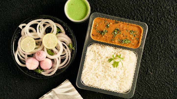 वहीं अर्जेंटीना जैसे पक्के नॉन-वेजिटेरियन देश में भी स्वास्थ्य और नैतिक कारणों की वजह से करीब 12% लोग शाकाहार की तरफ मुड़ चुके हैं, जो अपने आप में एक बहुत बड़ा सामाजिक बदलाव दिखाता है.