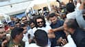 Ram Charan: రామ్ చరణ్‌కు ఘన స్వాగతం... ప్రీ రిలీజ్ ఈవెంట్ కోసం విజయవాడ చేరుకున్న టీమ్
