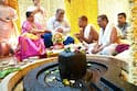 पिंपळेश्वर मंदिरभूमीत विजयाचा शिवोत्सव! भल्या पहाटे रविंद्र चव्हाणांनी मंदिरात सपत्नीक केले संकल्पपूर्ती पूजन