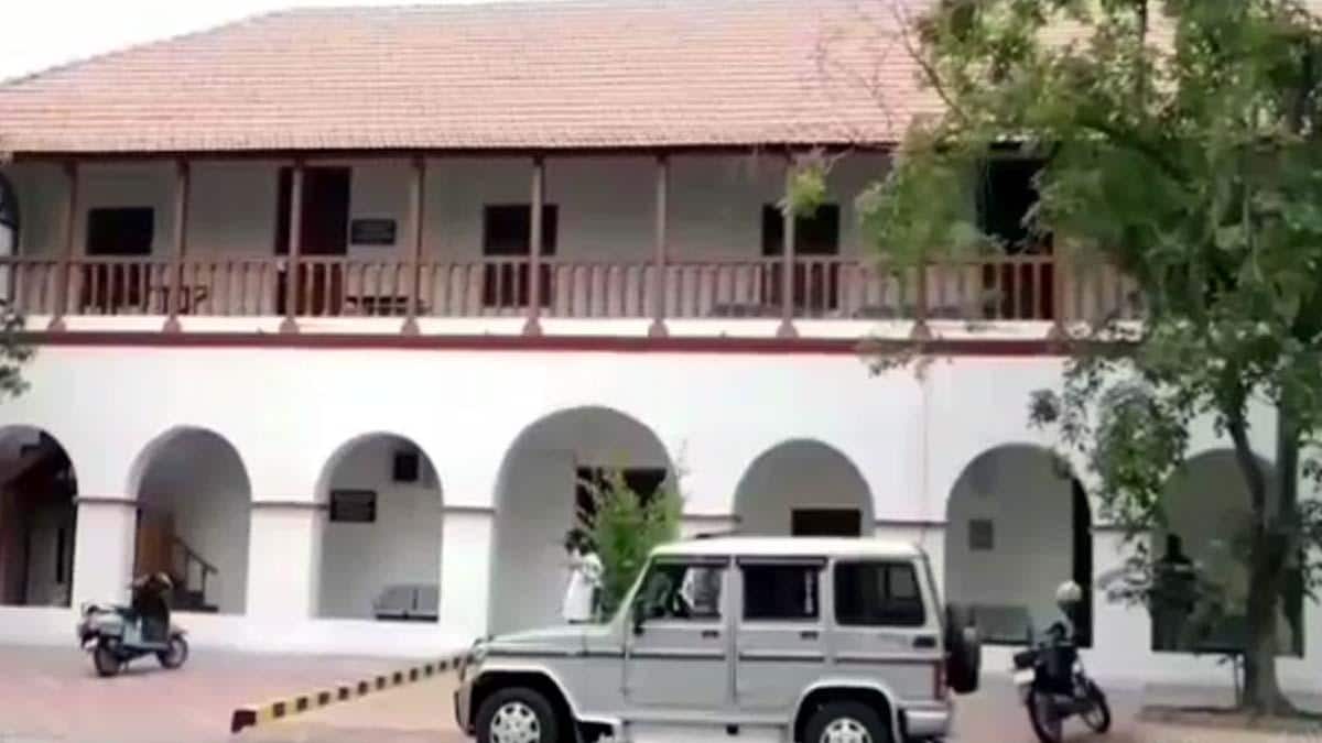நேபாளத்திற்கு தப்பியிருக்கலாம்.. கொலை வழக்கில் தேடப்படும் தம்பதியை பிடிக்க போலீஸ் தீவிரம்.