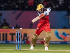 Virat Kohli: যুগ বদলায়, সময় বদলায়, বদলান না কোহলি, আইপিএল ২০২৬-এও গুচ্ছ রেকর্ডের মালিক বিরাট