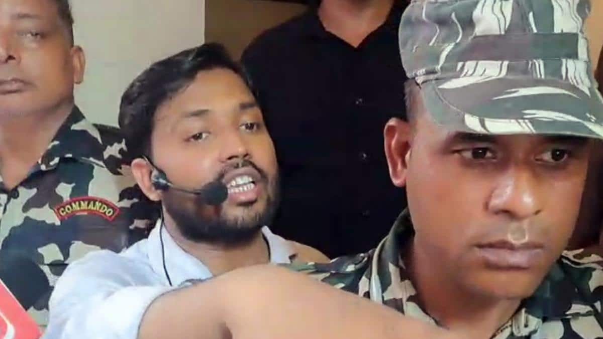 खान सर कोचिंग मामला: रोशन आनंद सहित 3 गिरफ्तार, शिक्षा मंत्री बोले- 'अगले 3 महीने में…'