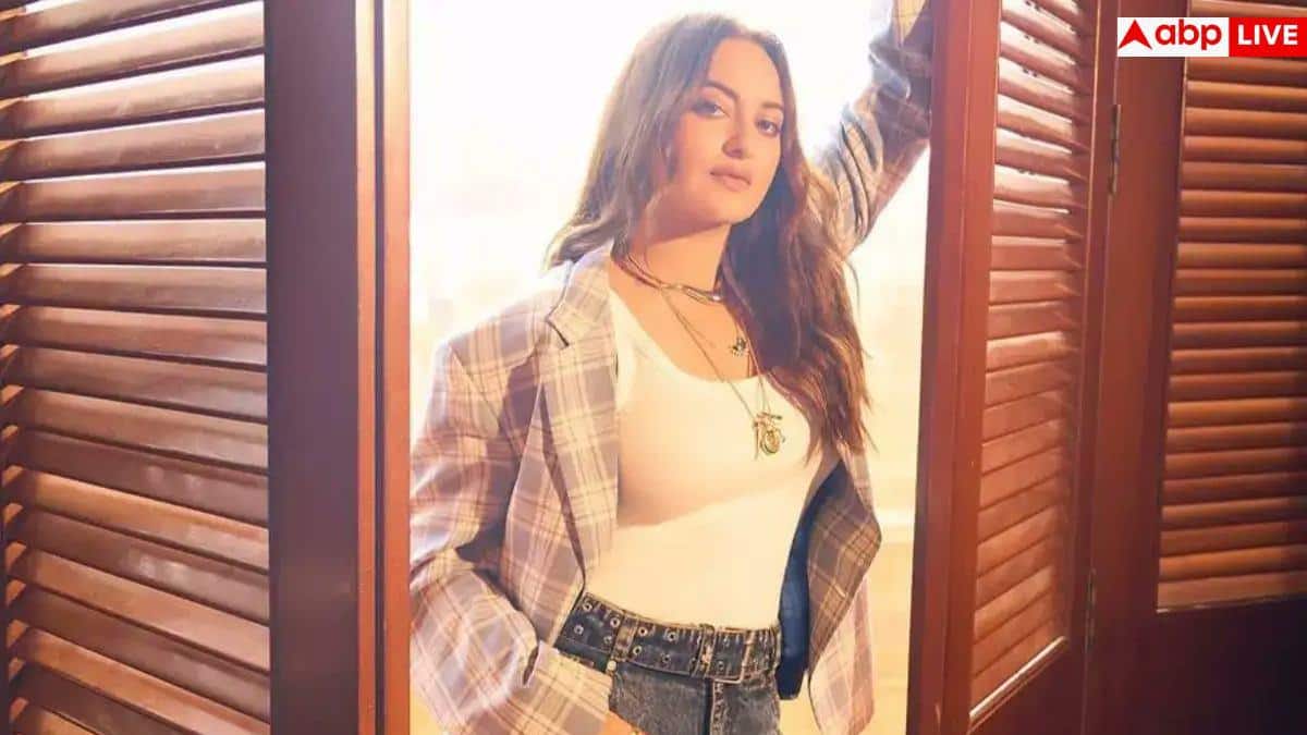 Sonakshi Sinha House: लग्जरी और क्रिएटिविटी का कॉम्बो है सोनाक्षी सिन्हा का बांद्रा वाला पेंटहाउस, देखें शानदार फोटोज