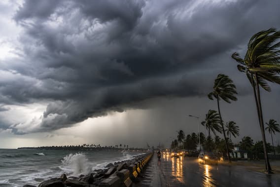 Weather Alert: বর্ষার বড় আপডেট! কোথায় হবে অতি ভারী বৃষ্টি, কোথায় ঝড়? বাংলাতেও আবহাওয়া বদল কবে থেকে? জানাল IMD