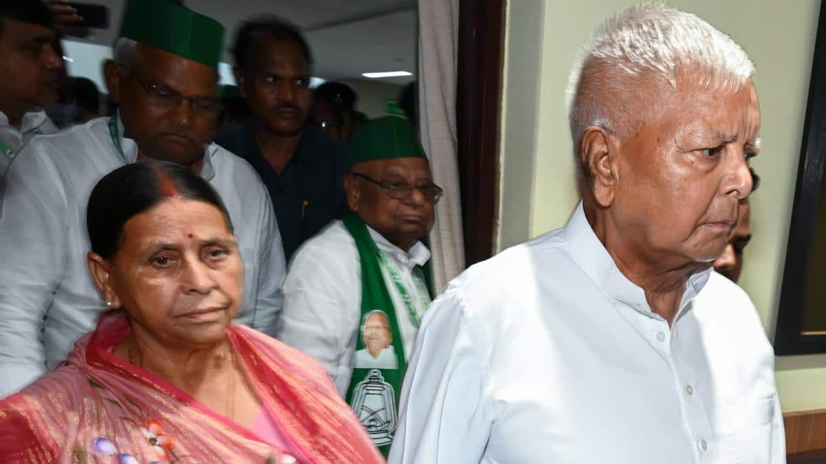 लालू यादव और राबड़ी देवी को अब नहीं मिलेगी Z प्लस सुरक्षा, तेजस्वी यादव पर भी अपडेट