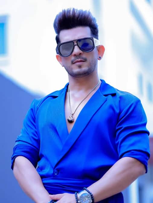 Gaurav Khanna has MBA degree, Karan Kundra has studied from abroad, know how educated are your favorite TV stars