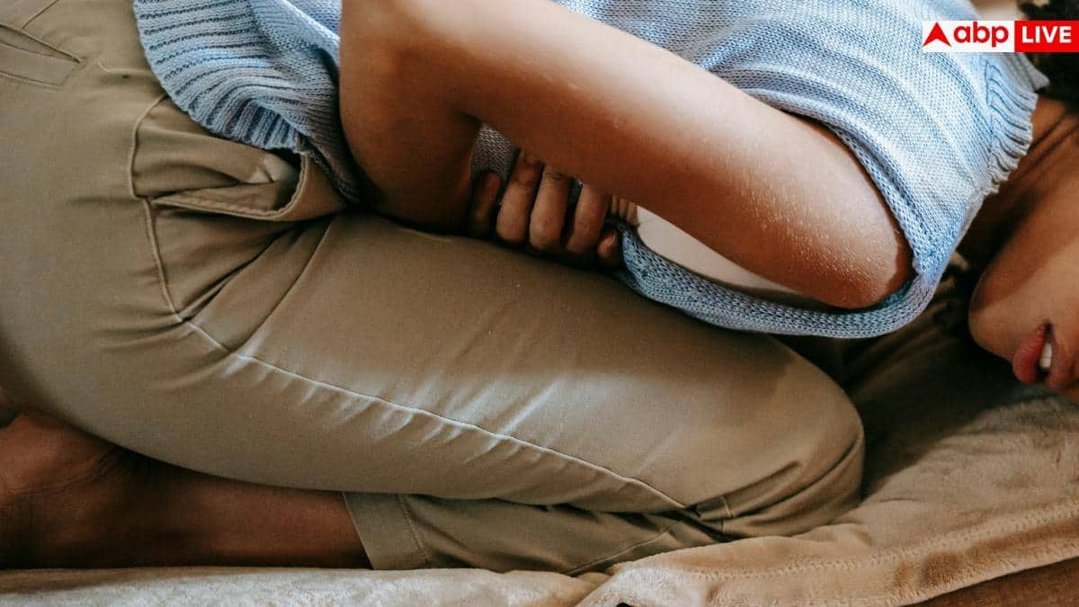Women's Health: पीरियड्स पेन और PMOS से पीड़ित हैं लाखों महिलाएं, एक्सपर्ट की चेतावनी- यह कोई सामान्य बात नहीं
