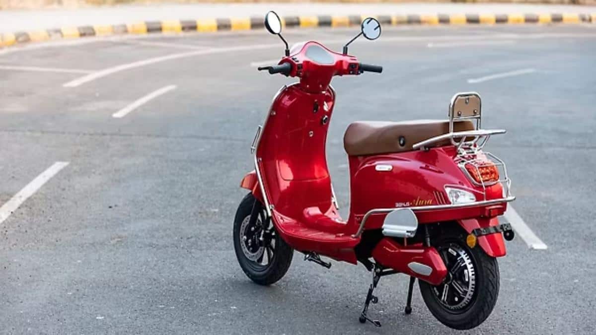 85 ஆயிரம்தான் பட்ஜெட்! மைலேஜை அள்ளித்தரும் Benling E ஸ்கூட்டர்!