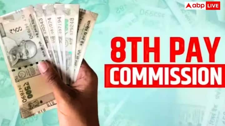 রেল ইউনিয়নের দাবি, কর্মচারীদের পদ ও দায়িত্ব অনুযায়ী ১টির বদলে ৫টি ভিন্ন ফিটমেন্ট ফ্যাক্টর চালু করা হোক। এই বৈপ্লবিক প্রস্তাবটি যদি কেন্দ্রীয় সরকার মেনে নেয়, তবে কিছু স্তরের কর্মচারীদের মূল বেতন (Basic Pay) ৪০০%-এরও বেশি বৃদ্ধি পেতে পারে।