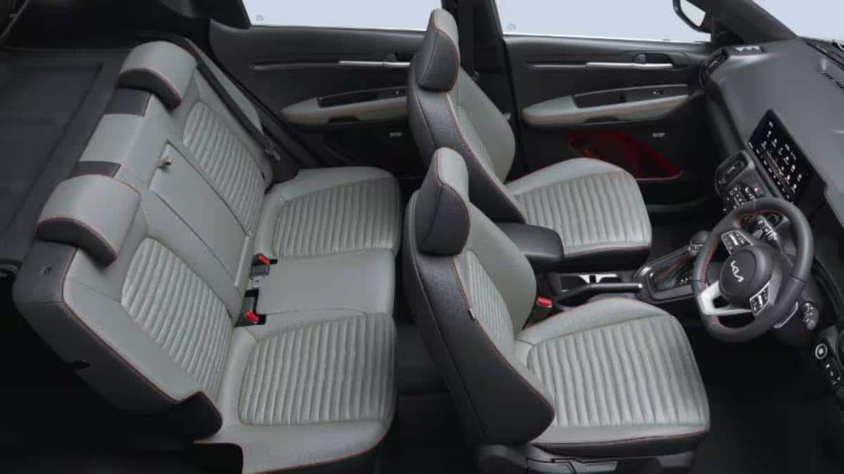 Kia Hybrid: லோ காஸ்டில் ஹைப்ரிட் கார், ஹுண்டாயின் தம்பி போடும் திட்டம் - எந்த SUV தெரியுமா? எப்படி இருக்கும்?
