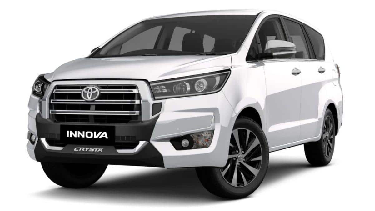 Toyota Innova Crysta: அப்க்ரேடாகி 4 புதிய வேரியண்ட்களில் இன்னோவா க்ரிஸ்டா.. 7 & 8 சீட்டர் - விலை, அம்சங்கள் என்ன?