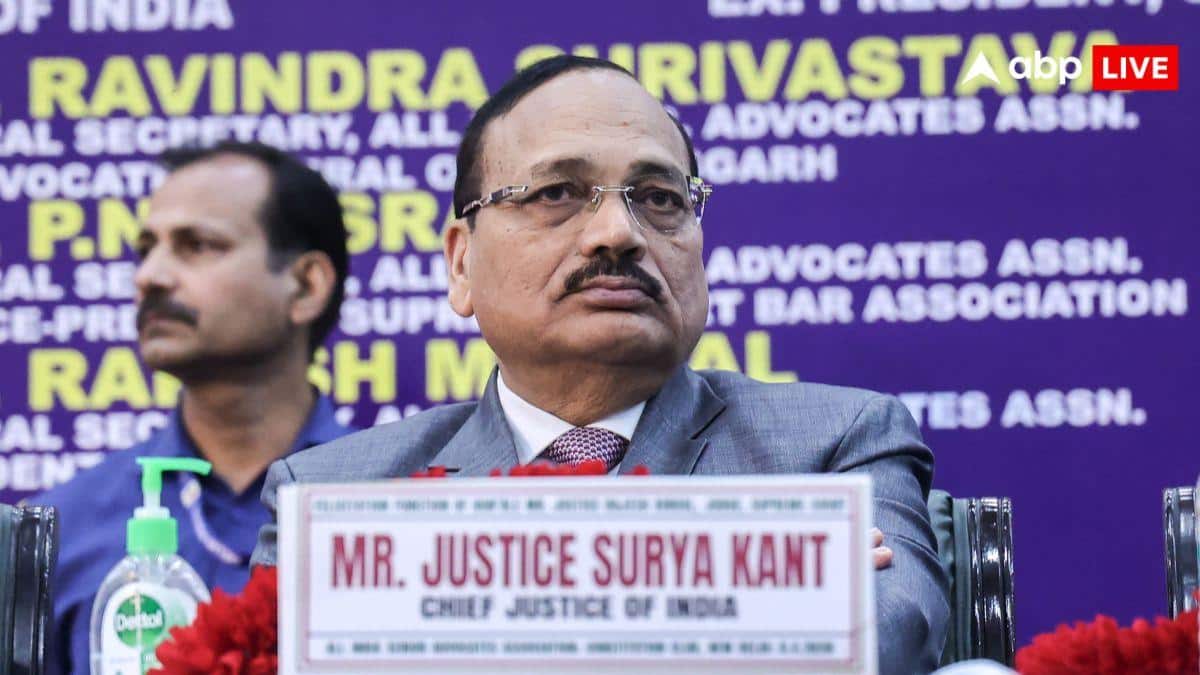 चीफ जस्टिस के लंदन प्रोग्राम में 'असहिष्णुता' पर सवाल से गरमाया माहौल, कॉकरोच जनता पार्टी ने शेयर किया Video