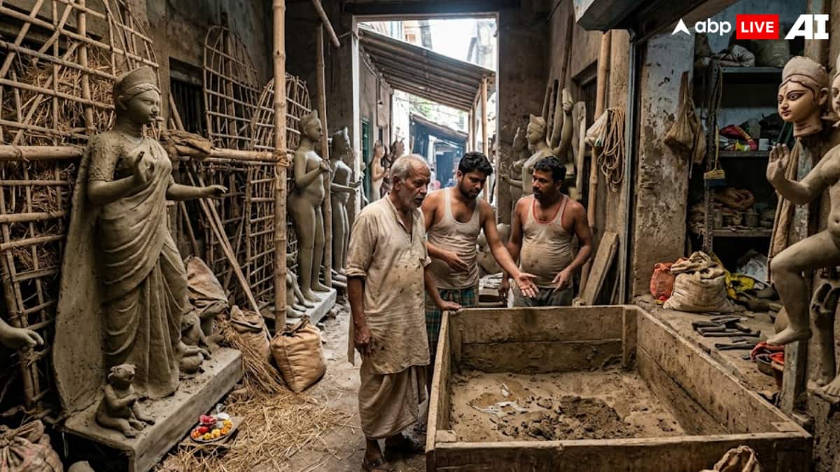 Durga Puja Under Threat? Kolkata's Kumartuli Faces Clay Shortage, Puts A Centuries-Old Tradition At Risk