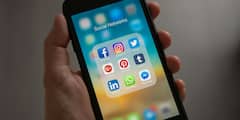 पब्लिक जगह पर WhatsApp वॉइस मैसेज सुनना नहीं चाहते? टेक्स्ट में बदलकर पढ़ें, ये है आसान तरीका