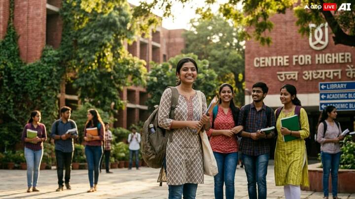 इस स्कॉलरशिप के लिए आवेदन राष्ट्रीय छात्रवृत्ति पोर्टल (National Scholarship Portal) के माध्यम से किया जाता है. इच्छुक छात्राओं को पोर्टल पर पंजीकरण कर 'Post Graduate Indira Gandhi Scholarship for Single Girl Child' योजना का चयन करना होगा.