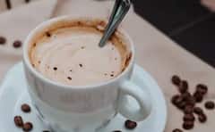Coffee and Dehydration Myths: ਕੀ ਕੌਫੀ ਪੀਣ ਨਾਲ ਸਰੀਰ 'ਚ ਹੋ ਜਾਂਦੀ ਪਾਣੀ ਦੀ ਕਮੀਂ? ਰਿਸਰਚ 'ਚ ਹੋਇਆ ਵੱਡਾ ਖੁਲਾਸਾ