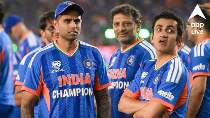 এরপরই শ্রেয়স বলেছেন, ‘নেতৃত্বের দায়িত্ব পেয়েছি মানেই যে আমার ব্যক্তিত্ব পাল্টে ফেলতে হবে এমন নয়। আমি যেমন ছিলাম তেমনই থাকতে হবে।’