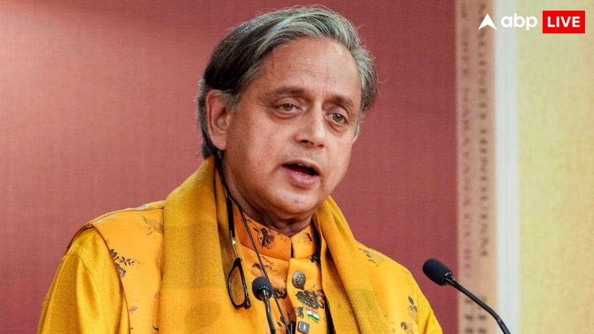 इतिहासकार रामचंद्र गुहा ने राहुल गांधी की योग्यता पर उठाया था सवाल, PM मोदी का जिक्र कर शशि थरूर ने दिया जवाब