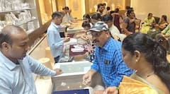Gold Rate : पंतप्रधान मोदींच्या आवाहनानंतर भारतीयांनी सोने खरेदीचा पॅटर्नच बदलला, एका कृतीने मार्केटमधील सप्लाय वाढला, सोने-चांदीचे दर झटक्यात घसरले