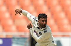Manav Suthar IND vs AFG : आला, पाहिलं अन् गाजवलं! 25 वर्ष जे कोणालाच जमलं नाही, ते मानव सुथारने एकाच झटक्यात करून दाखवलं; नेमकं काय घडलं?
