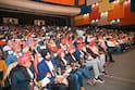 गुलाबी आँखे जो तेरी देखी..; नागपुरात मुख्यमंत्र्यांनी गायले दोन गाणे; दुसरं गाणं धर्मेंद्रचं सुपरहीट, टाळ्या वाजवून दाद