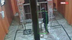 सीहोर के करोली माता मंदिर में चोरों का धावा, दानपेटी तोड़कर नकदी साफ, CCTV में कैद