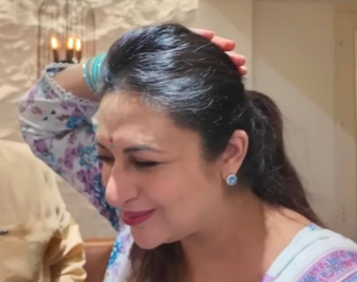 त्रिपाठी आणि दहिया कुटुंबाचा हा आनंद पाहून त्यांच्यावर कुणाचीही नजर लागू नये आणि दिव्यांका-विवेक यांचे आयुष्य असेच आनंदाने भरलेले राहावे, अशीच भावना चाहत्यांकडून व्यक्त केली जात आहे.
