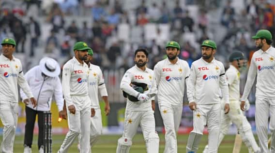 Pakistan Test Team 2026: 'होलसेल-होलसेल...' पाकिस्तान क्रिकेट टीम में होने वाला है बड़ा बदलाव, कप्तान, कोच, तेज गेंदबाज़ सबकी होगी छुट्टी! Pakistan Test Team 2026: 'होलसेल-होलसेल...' पाकिस्तान क्रिकेट टीम में होने वाला है बड़ा बदलाव, कप्तान, कोच, तेज गेंदबाज़ सबकी होगी छुट्टी!