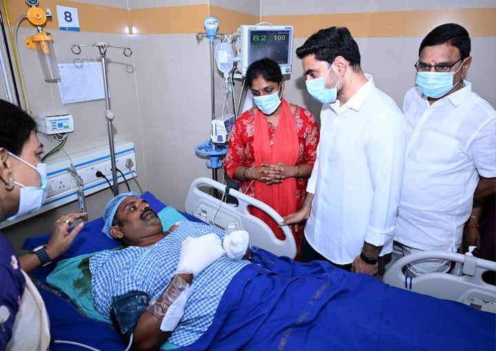 ఇంత పెద్ద ప్రమాదం జరిగితే టీమ్-11 కెప్టెన్ ఘటనాస్థలానికి ఎందుకు రాలేదు..? కేంద్ర మంత్రి కుమారస్వామి సాయంత్రం 6 గంటలకే వచ్చి, ఒక్కో బాధిత కుటుంబానికి రూ.25 లక్షల ఎక్స్‌గ్రేషియా ప్రకటించారు. : మంత్రి నారా లోకేష్