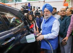 What is E85 Fuel: আপনার গাড়ি কি E85 জ্বালানিতে চলতে পারবে? জেনে নিন সুবিধা, অসুবিধা ও গুরুত্বপূর্ণ তথ্য