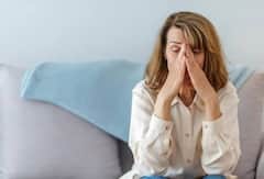 Health News : ਡਿਪਰੈਸ਼ਨ ਦੇ ਸ਼ੁਰੂਆਤੀ ਲੱਛਣ ਕਿਵੇਂ ਹੁੰਦੇ ਹਨ? ਕਦੋਂ ਬਣ ਸਕਦਾ ਹੈ ਗੰਭੀਰ? ਜਾਣੋ ਬਚਾਅ ਦੇ ਤਰੀਕੇ