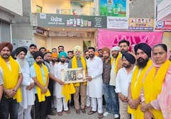 Big News: ਸਿਆਸਤ ‘ਚ ਆਇਆ ਭੂਚਾਲ, ਅਕਾਲੀ ਦਲ ਨੂੰ ਛੱਡ ਸਾਥੀਆਂ ਸਣੇ ‘AAP’ ‘ਚ ਸ਼ਾਮਲ ਹੋਏ...