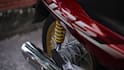 Bike Shock Absorber:  हर गड्ढे पर लग रहा है जोर का झटका, जानें कितनी होती है बाइक के शॉकर की लाइफ?