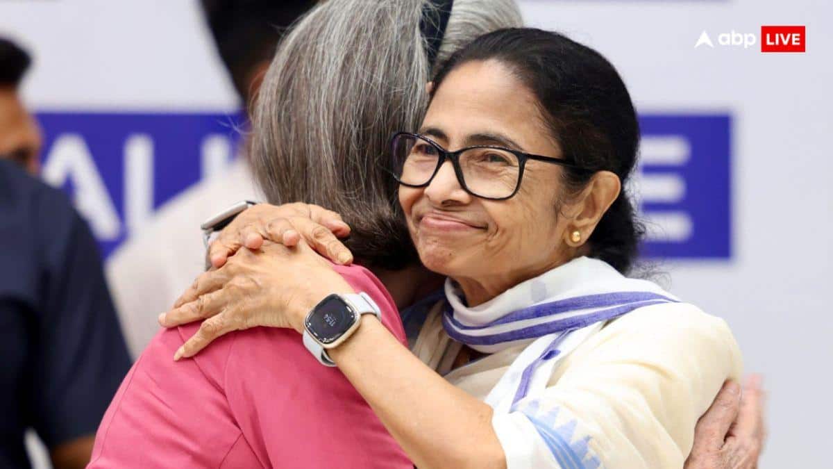 क्या टीएमसी का अब कांग्रेस में होने जा रहा विलय? घंटों चली बैठक के बाद पार्टी ने लिया ये फैसला