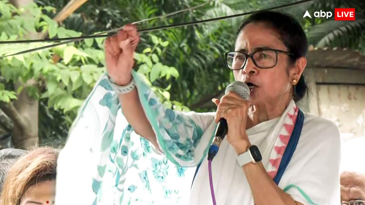 बंगाल के पुस्तकालयों से हटाई जाएंगी ममता बनर्जी की किताबें? TMC चीफ के एपांग ओपांग झपांग पर बोले CM शुभेंदु के मंत्री