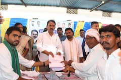 Adilabad Latest News: ఆదిలాబాద్‌లోని రిమ్మ గ్రామాన్ని ఆదర్శ గ్రామంగా తీర్చిదిద్దుతాం- మంత్రి జూపల్లి ప్రకటన