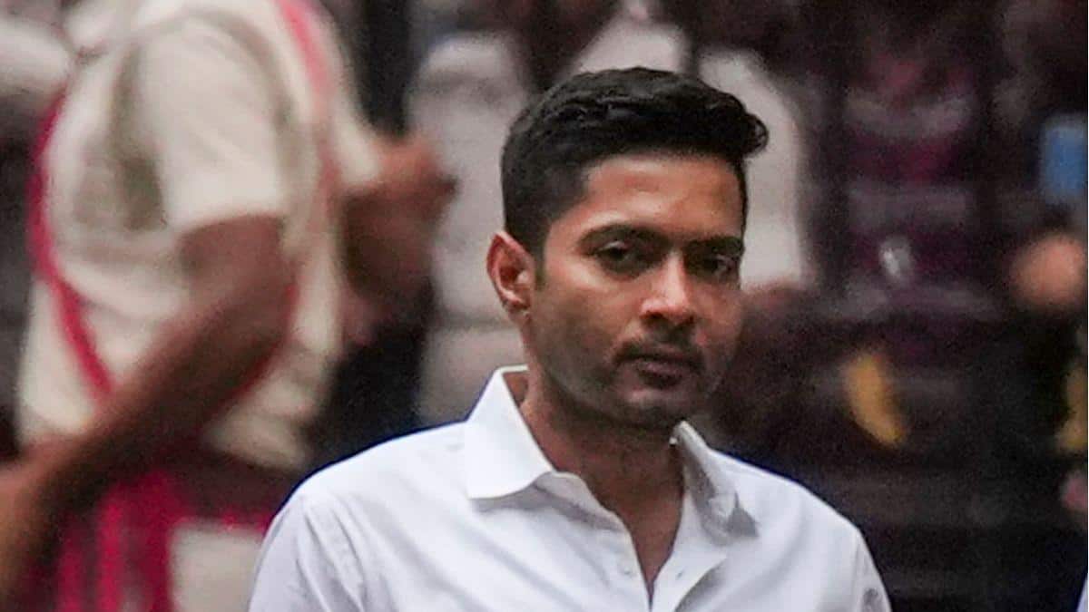 WATCH: Abhishek Banerjee Snaps at Questions About Aide's Whereabouts After Pre-Dawn Search