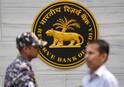 RBI : रिझर्व्ह बँक ऑफ इंडियाचा धडाका कायम, मुंबईतील सहकारी बँकेवर कारवाई, 6 महिन्यांसाठी निर्बंध लादले