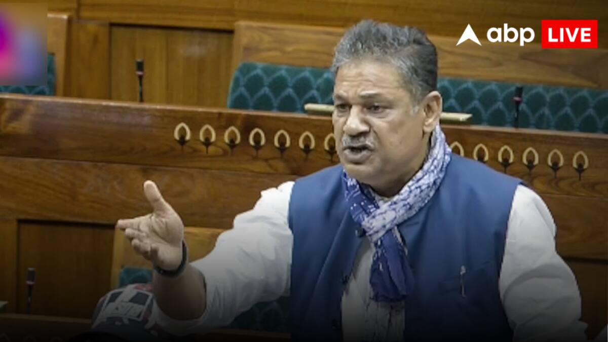 TMC Crisis: बागी सांसदों की बैठक के बीच लोकसभा स्पीकर से मिलकर कीर्ति आजाद ने सौंपा ज्ञापन, फिर दिया बड़ा बयान