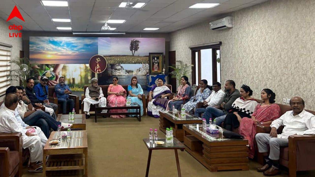 Trinamool in Parliament: ভূপেন্দ্র যাদবের বাড়িতে বৈঠক শেষ, তৃণমূলের বিক্ষুব্ধ সাংসদরা তড়িঘড়ি ছুটলেন লোকসভার স্পিকারের কাছে, নতুন দলে যোগ দিচ্ছেন তাঁরা? কী ঘটছে দিল্লিতে?