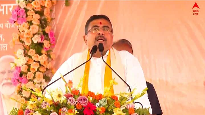 উত্তরবঙ্গে গিয়ে বড় বার্তা মুখ্যমন্ত্রীর। এদিন রাজ্যের মুখ্যমন্ত্রী বলেন, '১৫, ১৬ ও ১৭ জুন ১১০০ টি জায়গায় জনকল্যাণ শিবির রাজ্যের। পাহাড়ে উন্নতিই আসল লক্ষ্য বিজেপি সরকারের। আগের সরকার পাহাড়ের জন্য কোনও কাজ করেনি।'
