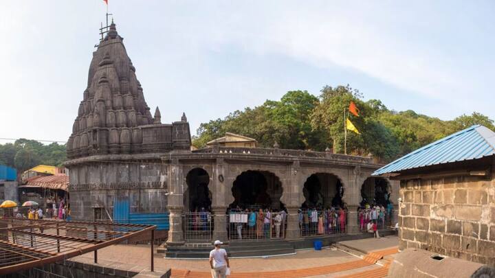नोंदणीकृत भाविकांची यादी माहितीसाठी संकेतस्थळावर सर्वांसाठी उपलब्ध राहील. दि. 15 जून ते 30 जून 2026 या कालावधीत दररोज सकाळी 7.00 ते 11.00 वा. दर्शन सुविधा उपलब्ध राहील.