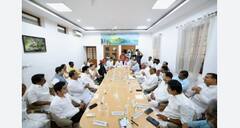 Punjab News: ਪੰਜਾਬ ਕਾਂਗਰਸ 'ਚ ਵੱਡੀ ਹਲਚਲ, ਕੀ ਰਾਜਾ ਵੜਿੰਗ ਨੂੰ ਛੱਡਣਾ ਪਏਗਾ ਅਹੁਦਾ ? ਜਾਣੋ ਸਿਆਸੀ ਜਗਤ 'ਚ ਕਿਉਂ ਛਿੜੀ ਚਰਚਾ?