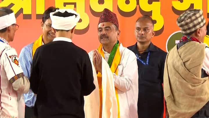 জিটিএ-তে শিক্ষক নিয়োগ দুর্নীতির মামলায় তদন্ত করবে সিবিআই। নবান্ন থেকে আগেই স্পষ্ট করে দিয়েছেন মুখ্য়মন্ত্রী। মঙ্গলবার, ফের উত্তরবঙ্গ সফরে গিয়ে দুর্নীতি নিয়ে জিটিএ-একে বিঁধলেন শুভেন্দু অধিকারী।