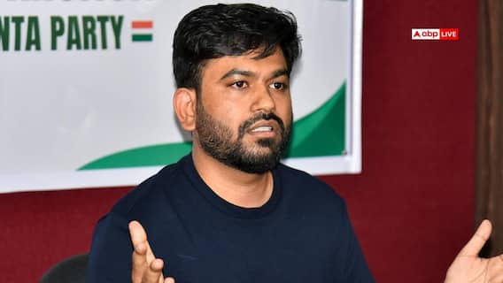 कॉकरोच जनता पार्टी के अभिजीत दीपके को पड़ा थप्पड़ तो बोले- 'वो RSS के...' कॉकरोच जनता पार्टी के अभिजीत दीपके को पड़ा थप्पड़ तो बोले- 'वो RSS के...'