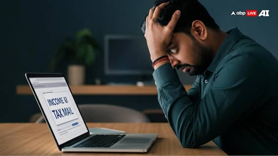 ITR Filing: आईटीआर फाइल करते समय भूलकर भी न करें ये आम गलतियां, सीधे घर आएगा इनकम टैक्स का नोटिस ITR Filing: आईटीआर फाइल करते समय भूलकर भी न करें ये आम गलतियां, सीधे घर आएगा इनकम टैक्स का नोटिस
